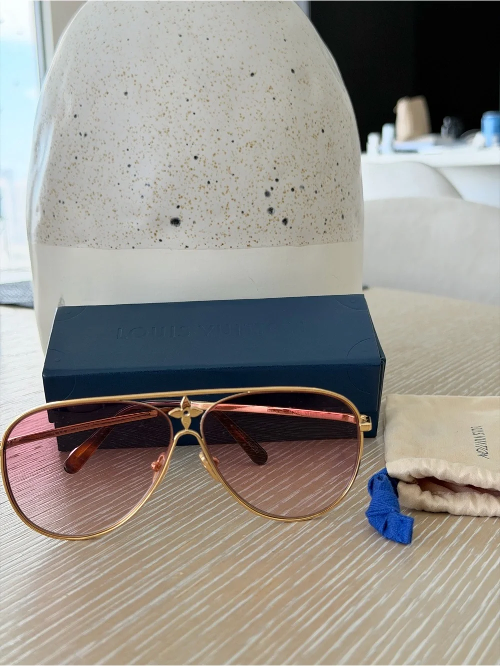 Louis Vuitton Star Pillot Sunglasses - metal gold pink gradient